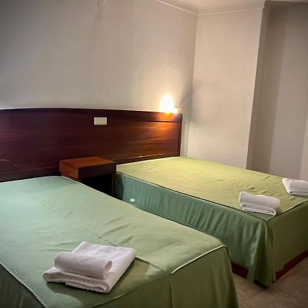 Отель Residencial Casa Velha Пампильоза-да-Серра Экстерьер фото